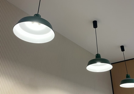 照明器具の取り付け